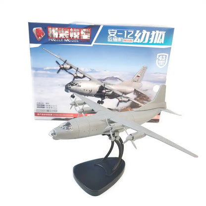 4D Assembled Model 1/144 Former Soviet God of WarAn-12 Young Fox Transport Aircraft Model Military Aircraft Toys Decoration