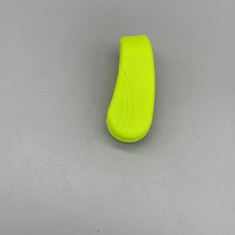 1PCS Mini Massager Meridian Massage Clip Green Hukou Acupoint Massage Clip Magnetic Massager Finger Massager