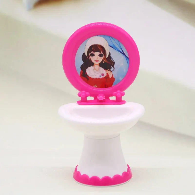 1pc Dollhouse Furniture Bathroom White Toilet Model Baby Pretend Toys Dolls Accessories Bathroom Scene Decoration Miniature Toy