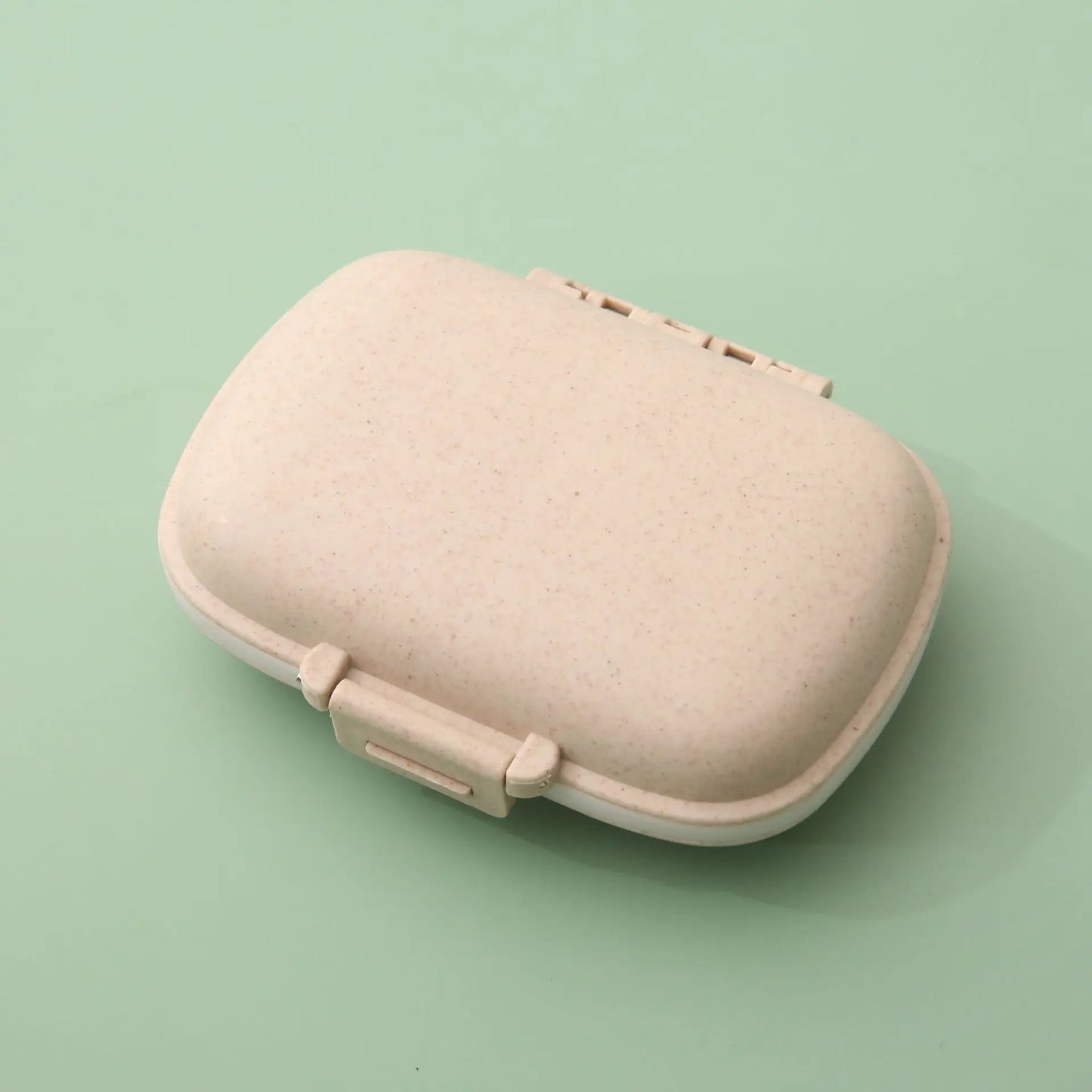 1PCS 8 Grids Organizer Box Tablets Travel Pill Box Tablets with Sealing Ring Small Box Wheat Straw Medicine Container