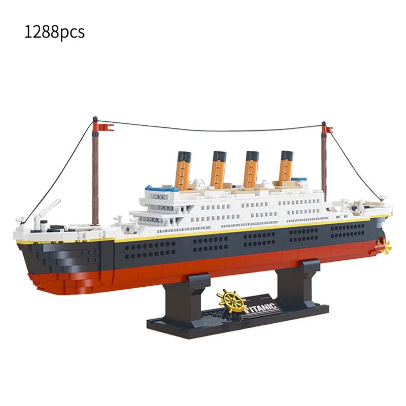 1288PCS 3D Titanic RMS Cruise Boat Ship Romance Building Blocks Assemble Bricks Educational Model Toys Gifts For Kids Boyfriend